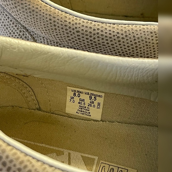 VANS CLASSIC SLIP-ON (PEBBLE SNAKE) in Glacier Gray M 8 W 9.5 READ! - Picture 5 of 5